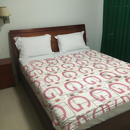 Quy Thanh Hotel 胡志明市 外观 照片